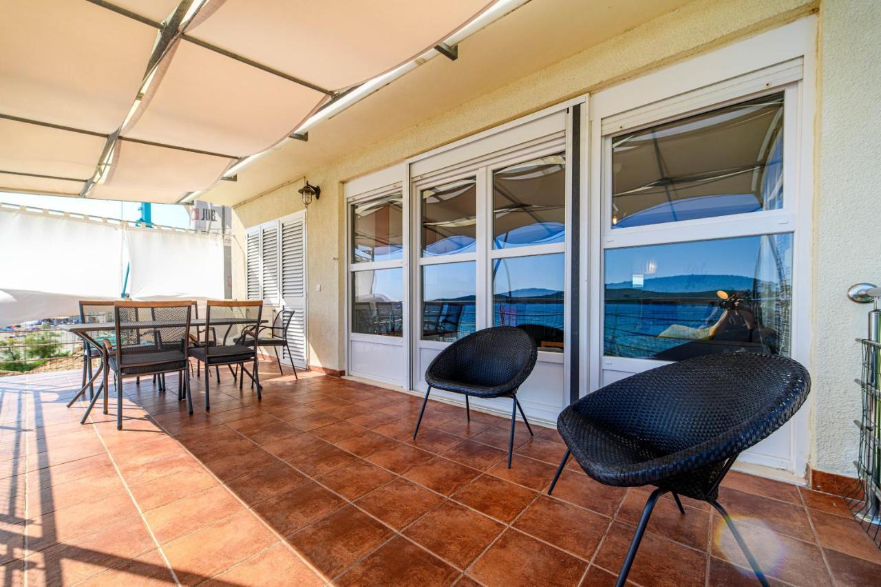 Apartment Seaside Zaboric Eksteriør bilde