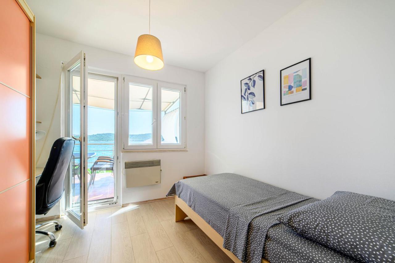 Apartment Seaside Zaboric Eksteriør bilde