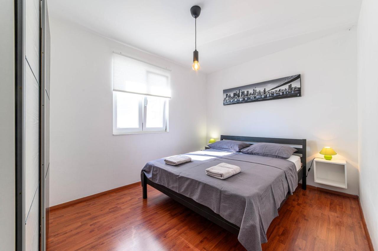 Apartment Seaside Zaboric Eksteriør bilde