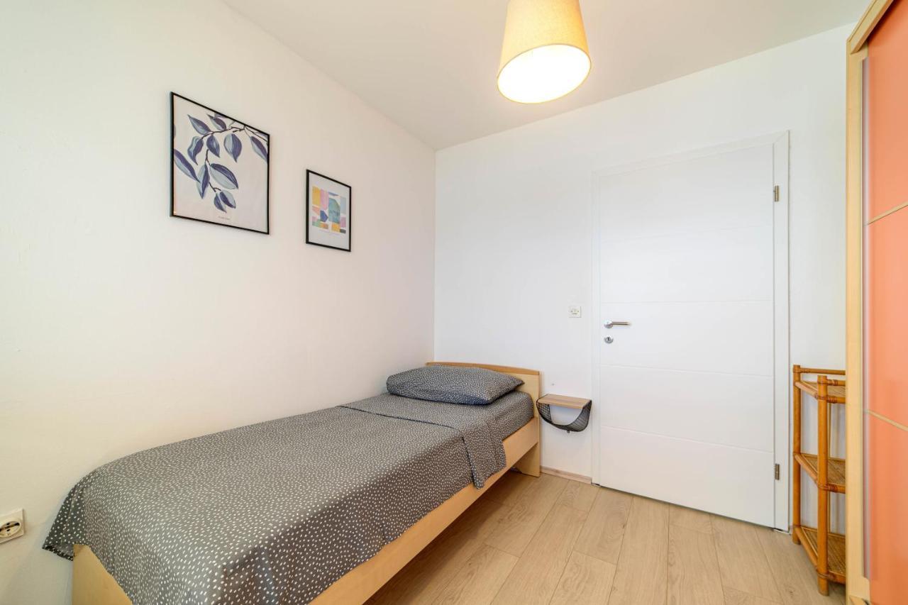 Apartment Seaside Zaboric Eksteriør bilde